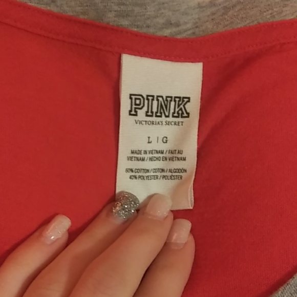 Bundle of PINK tops. - Picture 6 of 8